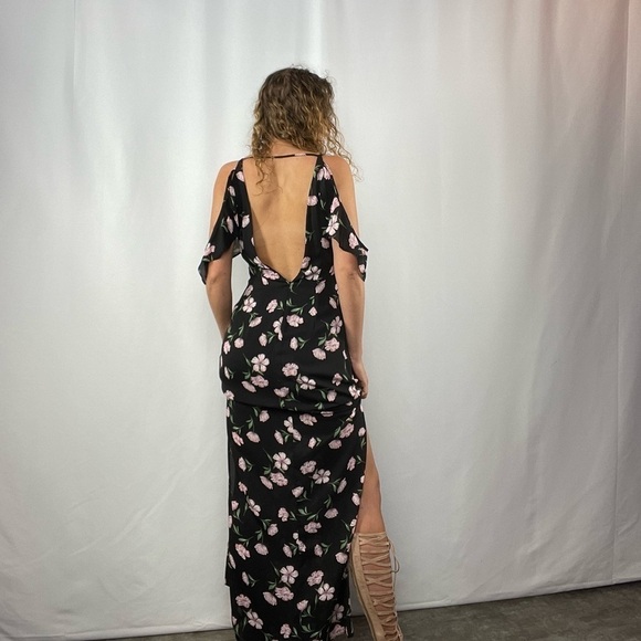 About Us Floral Side Slits Maxi Dress in Black Multi Size Small‎ - Picture 11 of 11